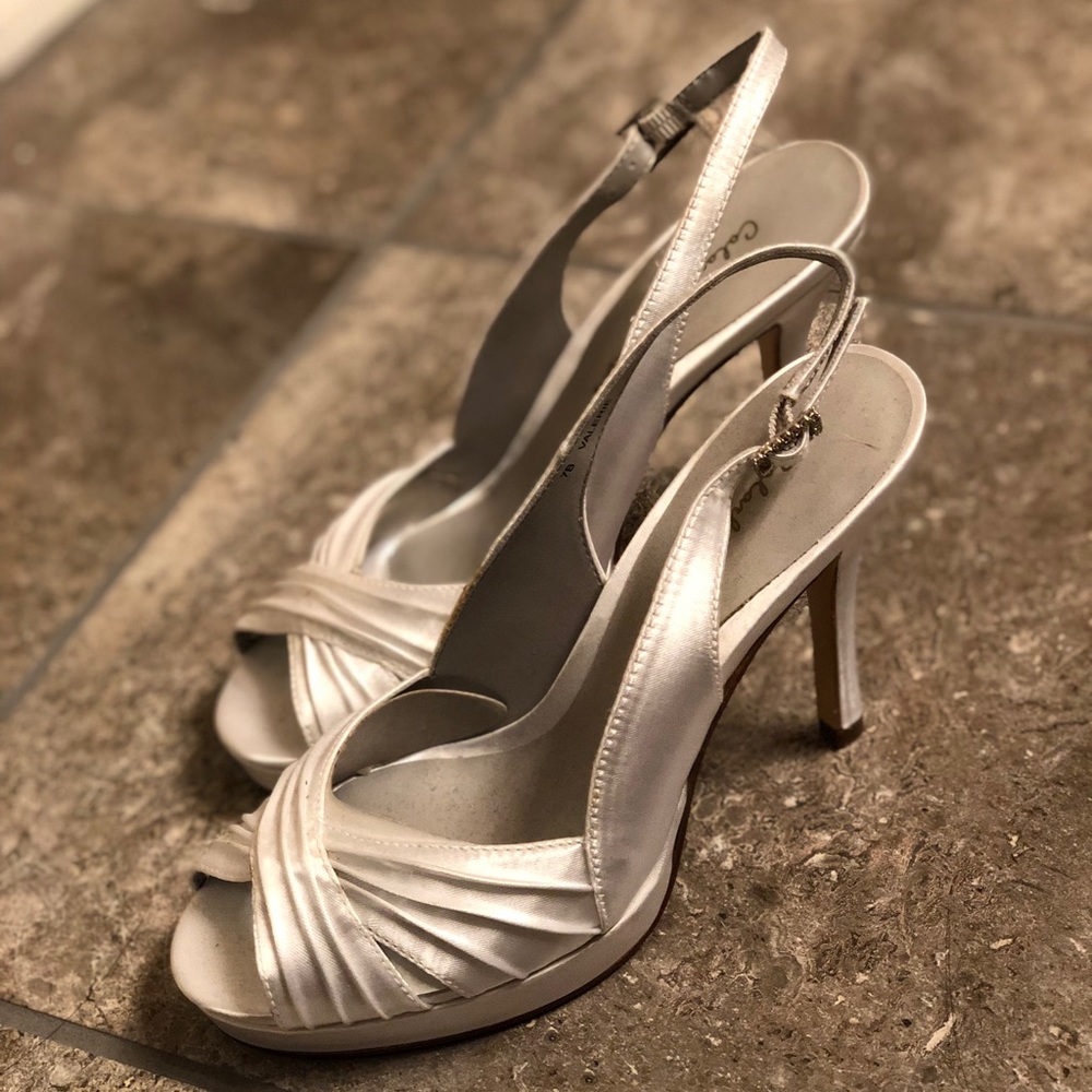 High heel shoes